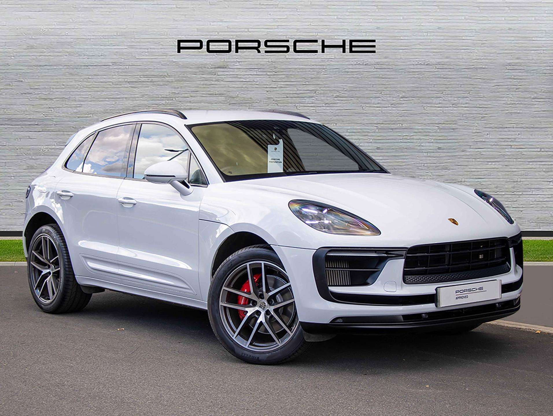 Main listing image - Porsche Macan
