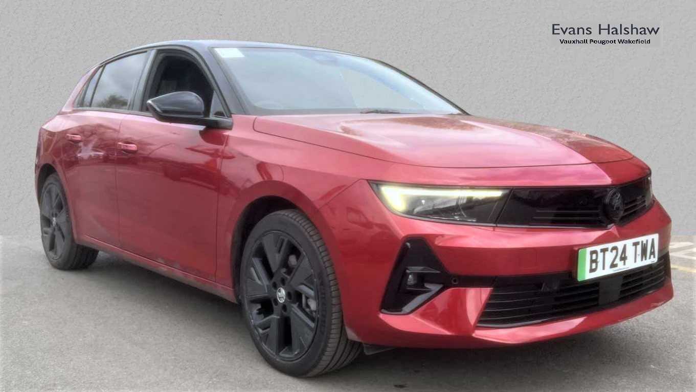 Main listing image - Vauxhall Astra