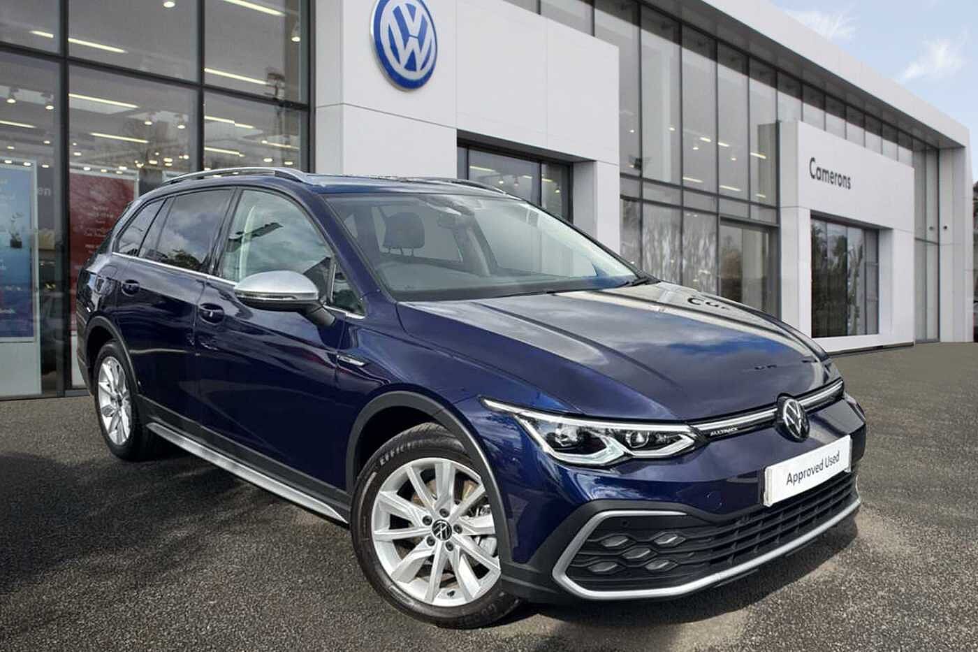 Main listing image - Volkswagen Golf Alltrack