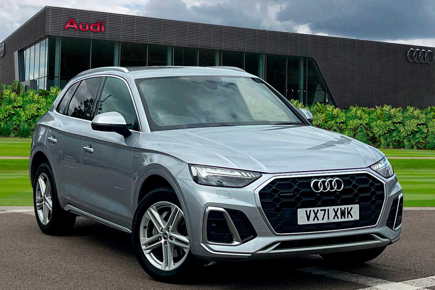 Main listing image - Audi Q5