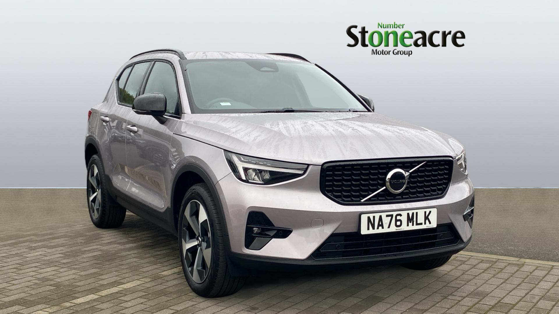 Main listing image - Volvo XC40