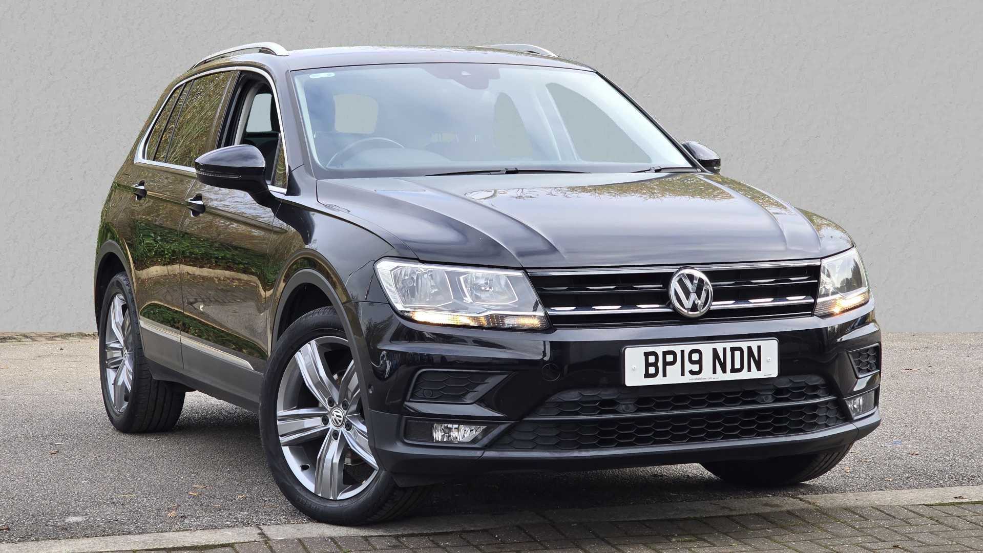 Main listing image - Volkswagen Tiguan