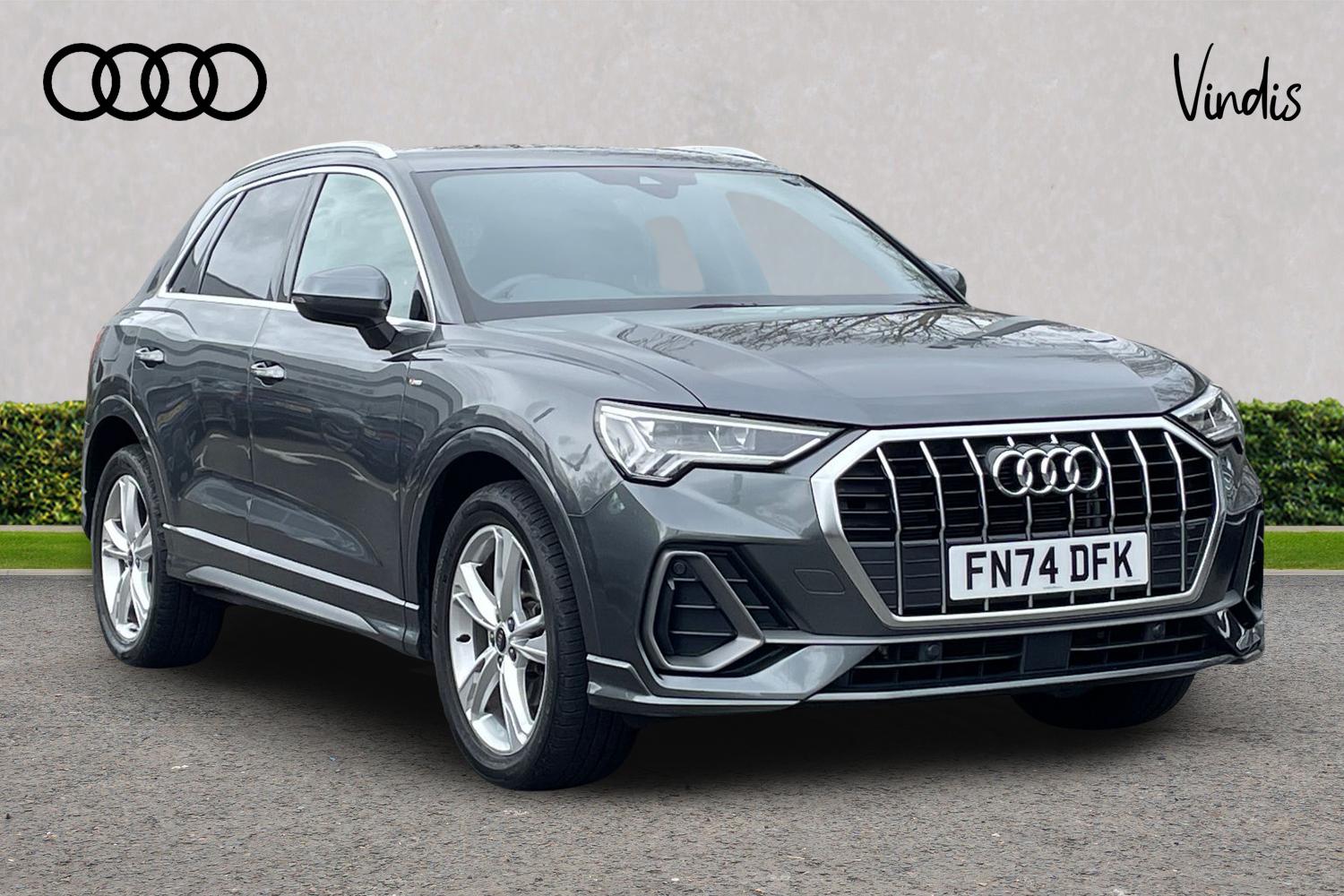 Main listing image - Audi Q3