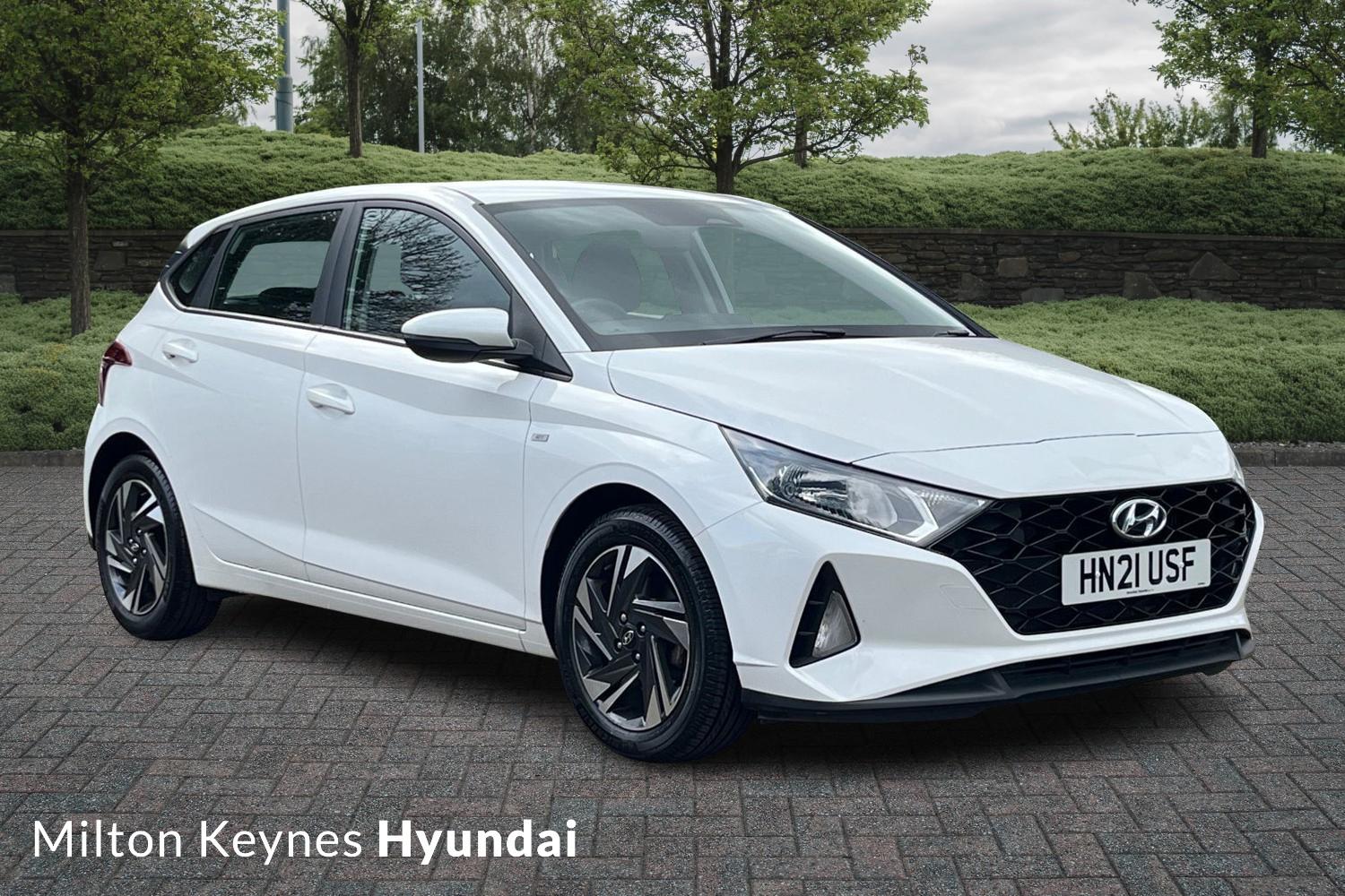 Main listing image - Hyundai i20