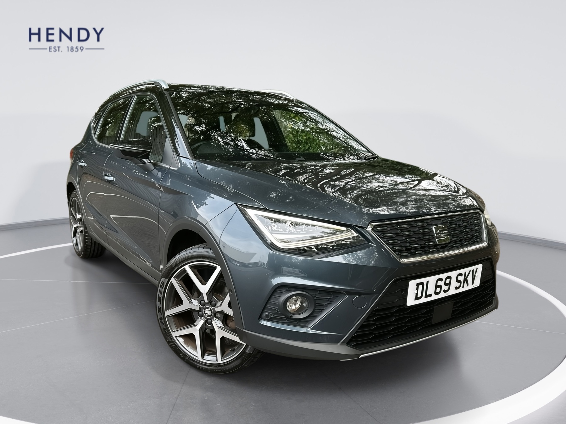 Main listing image - SEAT Arona