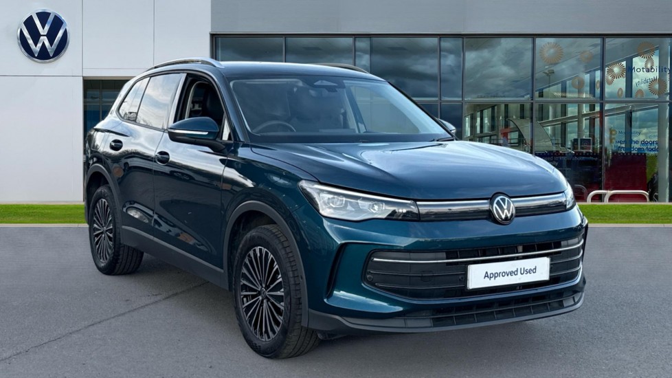 Main listing image - Volkswagen Tiguan