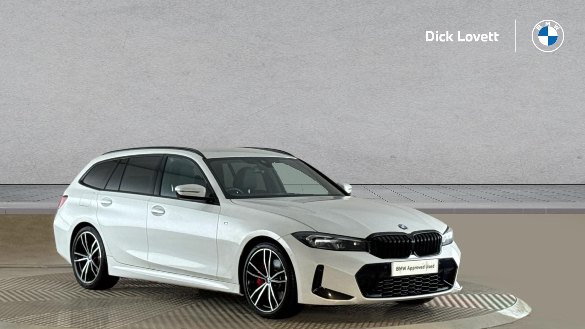 Main listing image - BMW 3 Series Touring