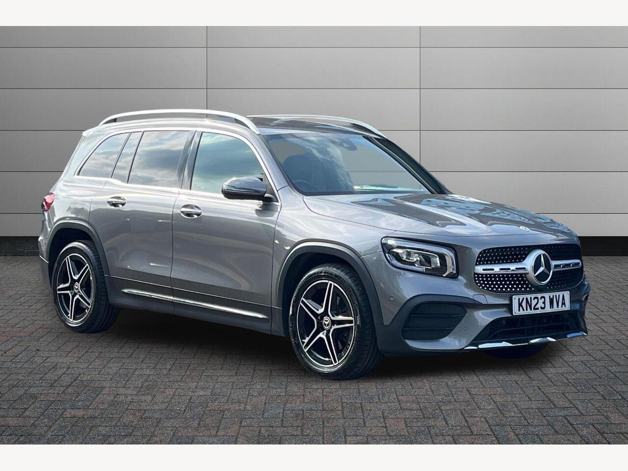 Main listing image - Mercedes-Benz GLB