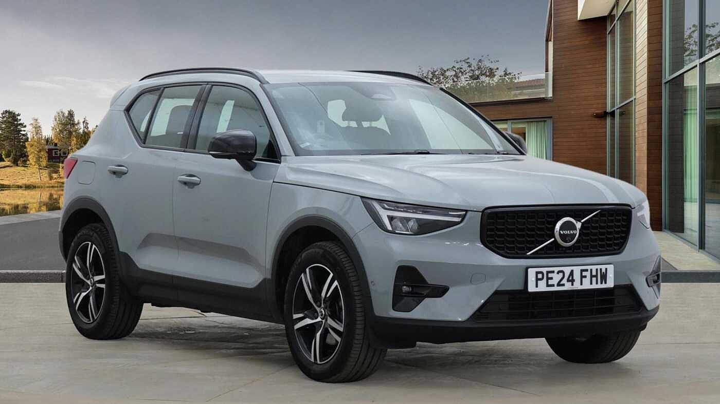 Main listing image - Volvo XC40