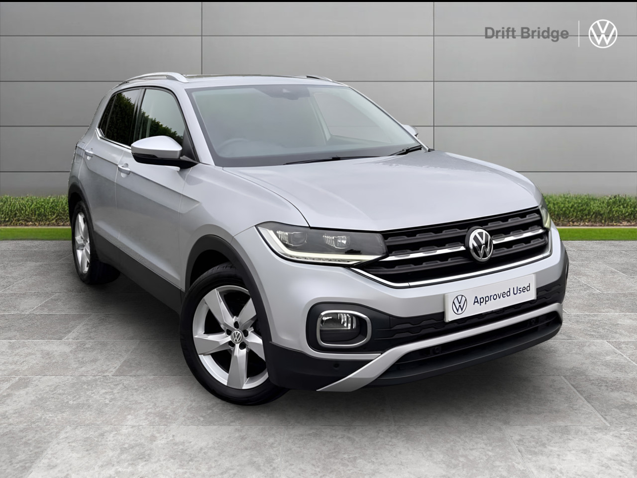 Main listing image - Volkswagen T-Cross