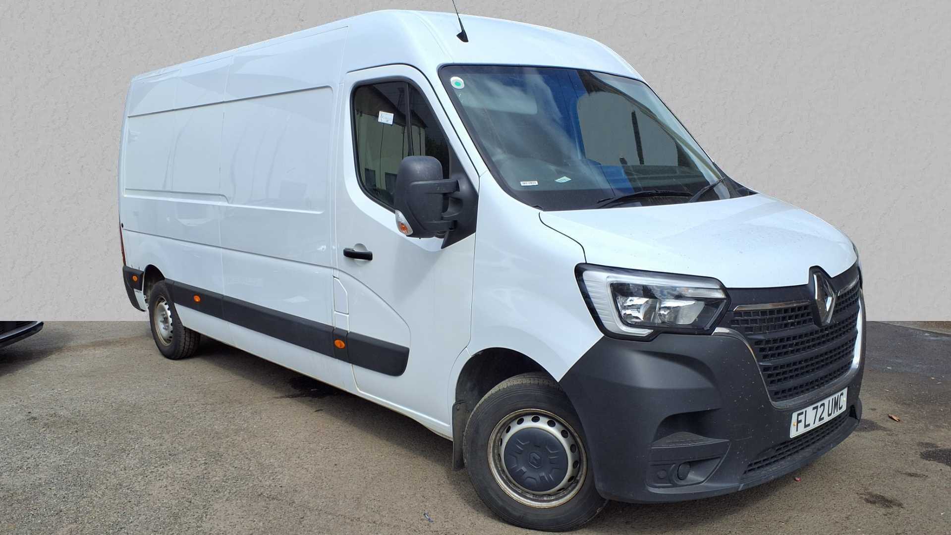 Main listing image - Renault Master