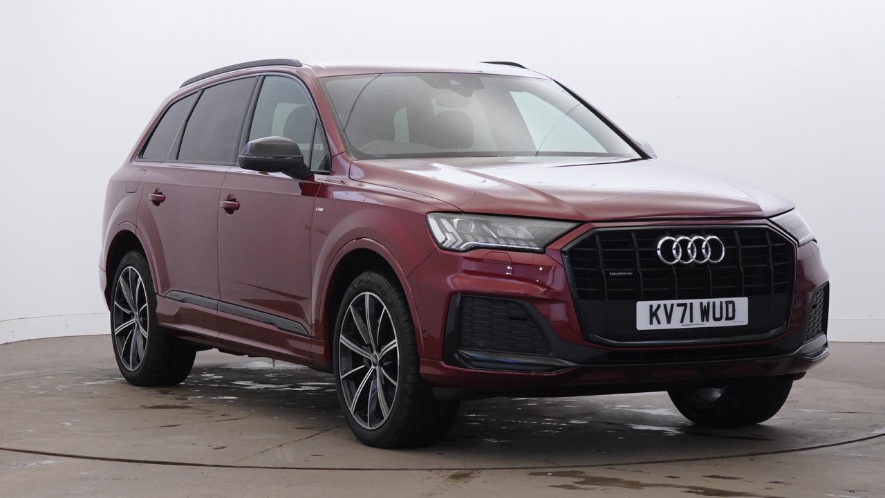 Main listing image - Audi Q7