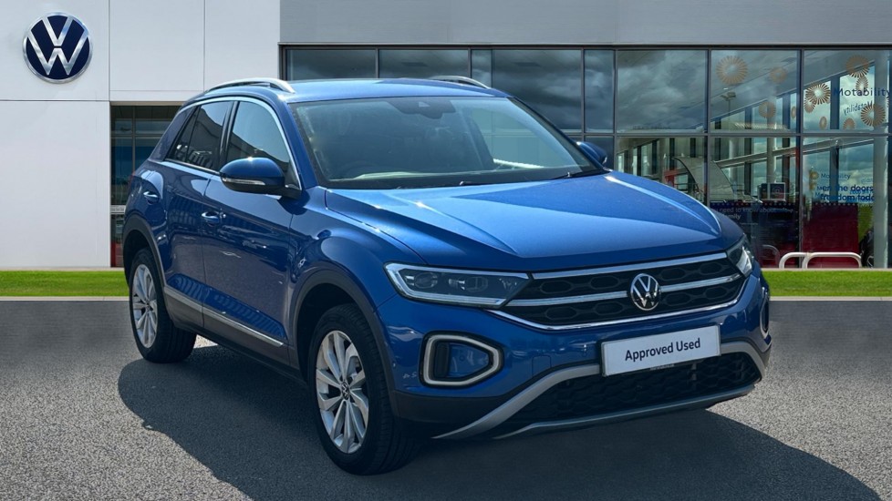 Main listing image - Volkswagen T-Roc