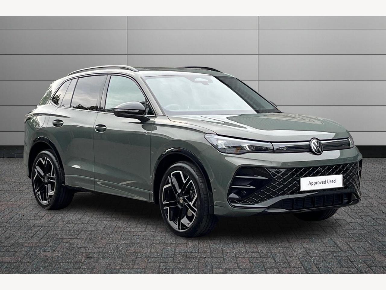 Main listing image - Volkswagen Tiguan