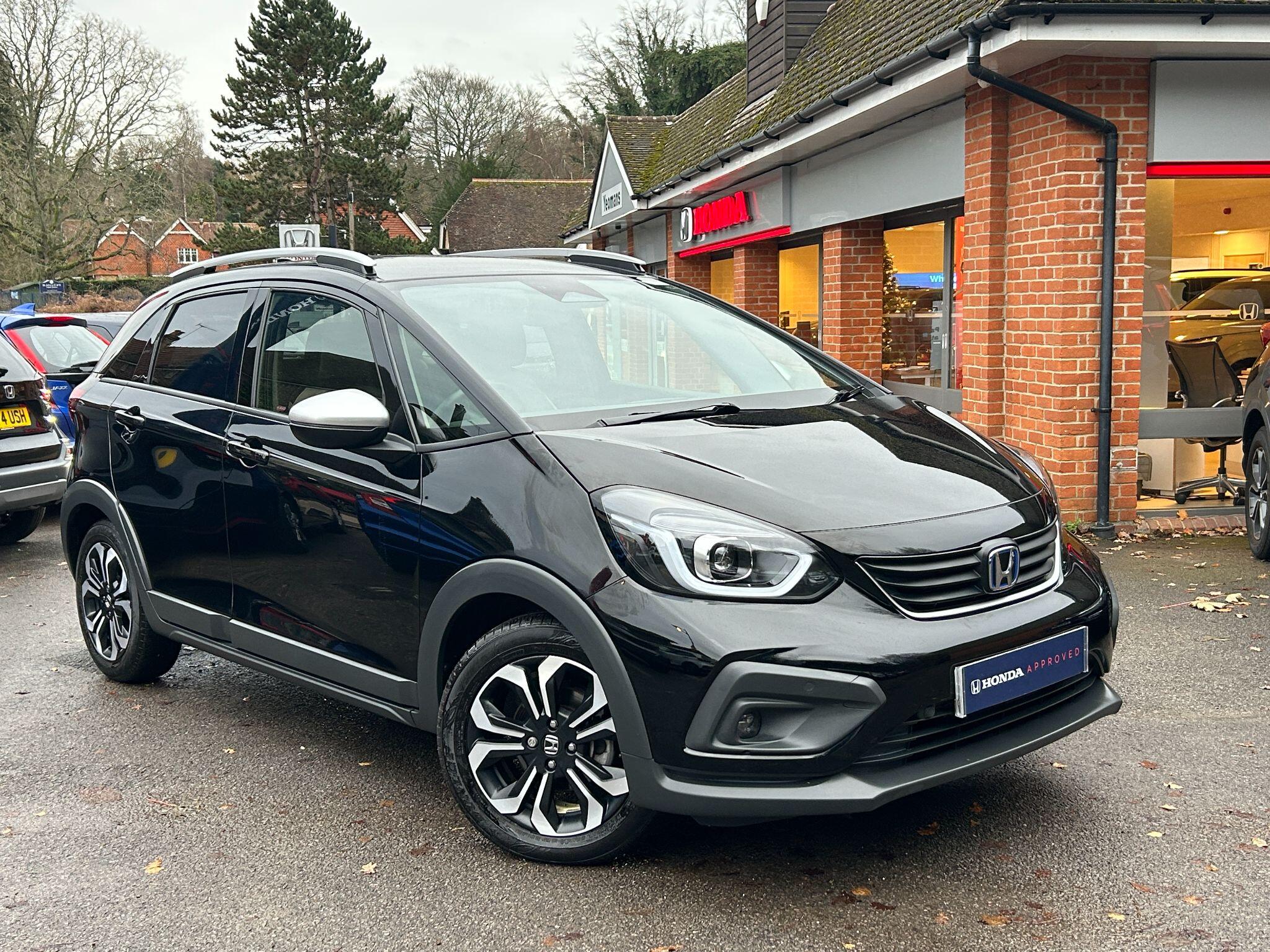 Main listing image - Honda Jazz Crosstar