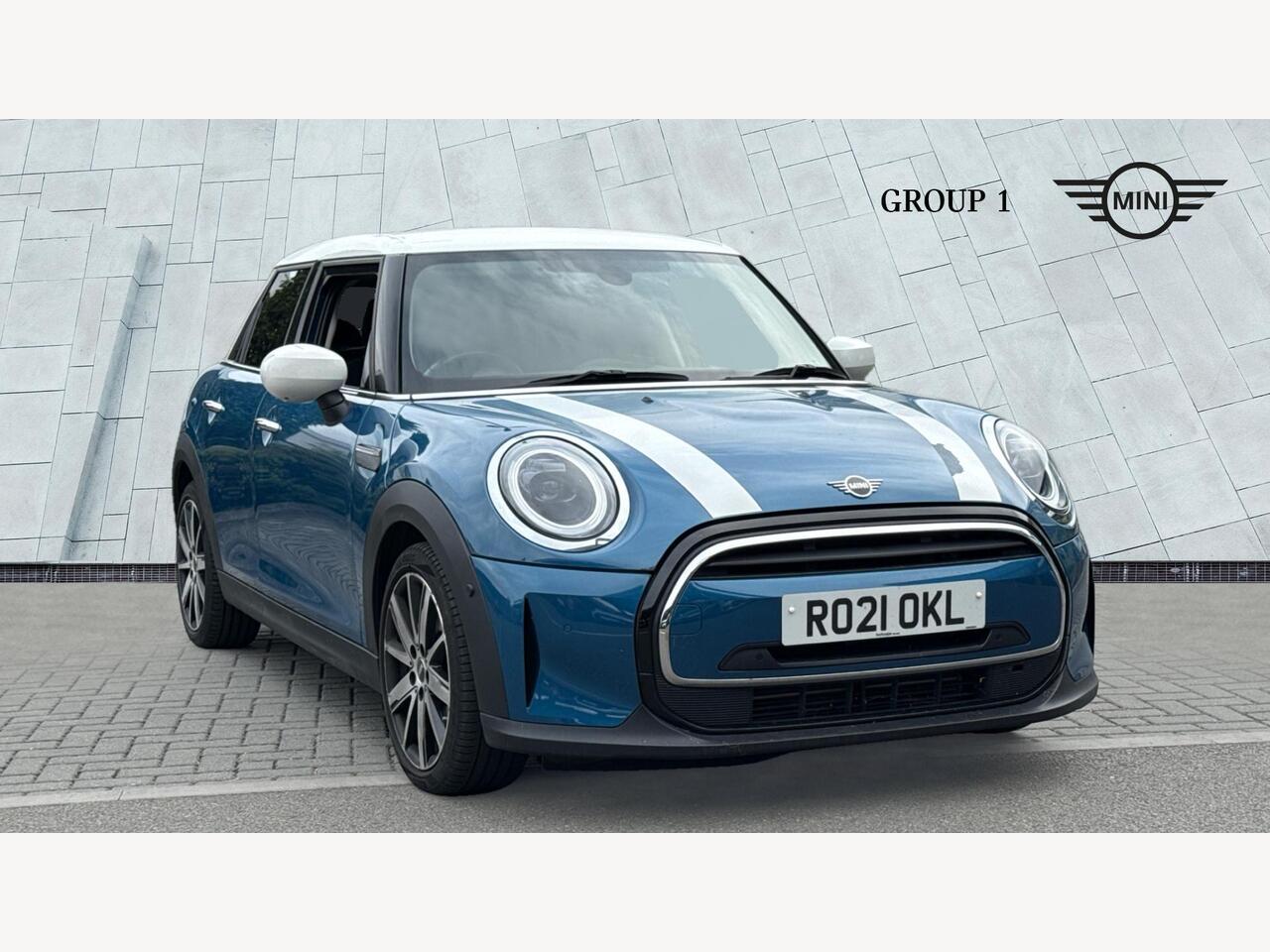 Main listing image - MINI Hatchback 5dr