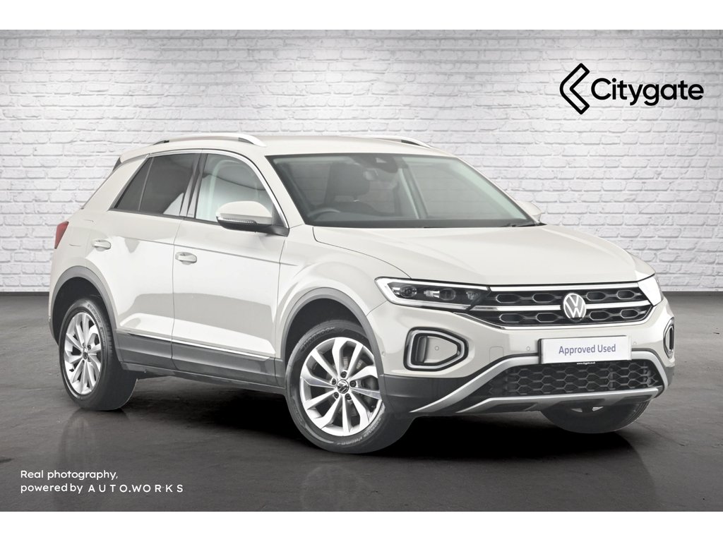 Main listing image - Volkswagen T-Roc