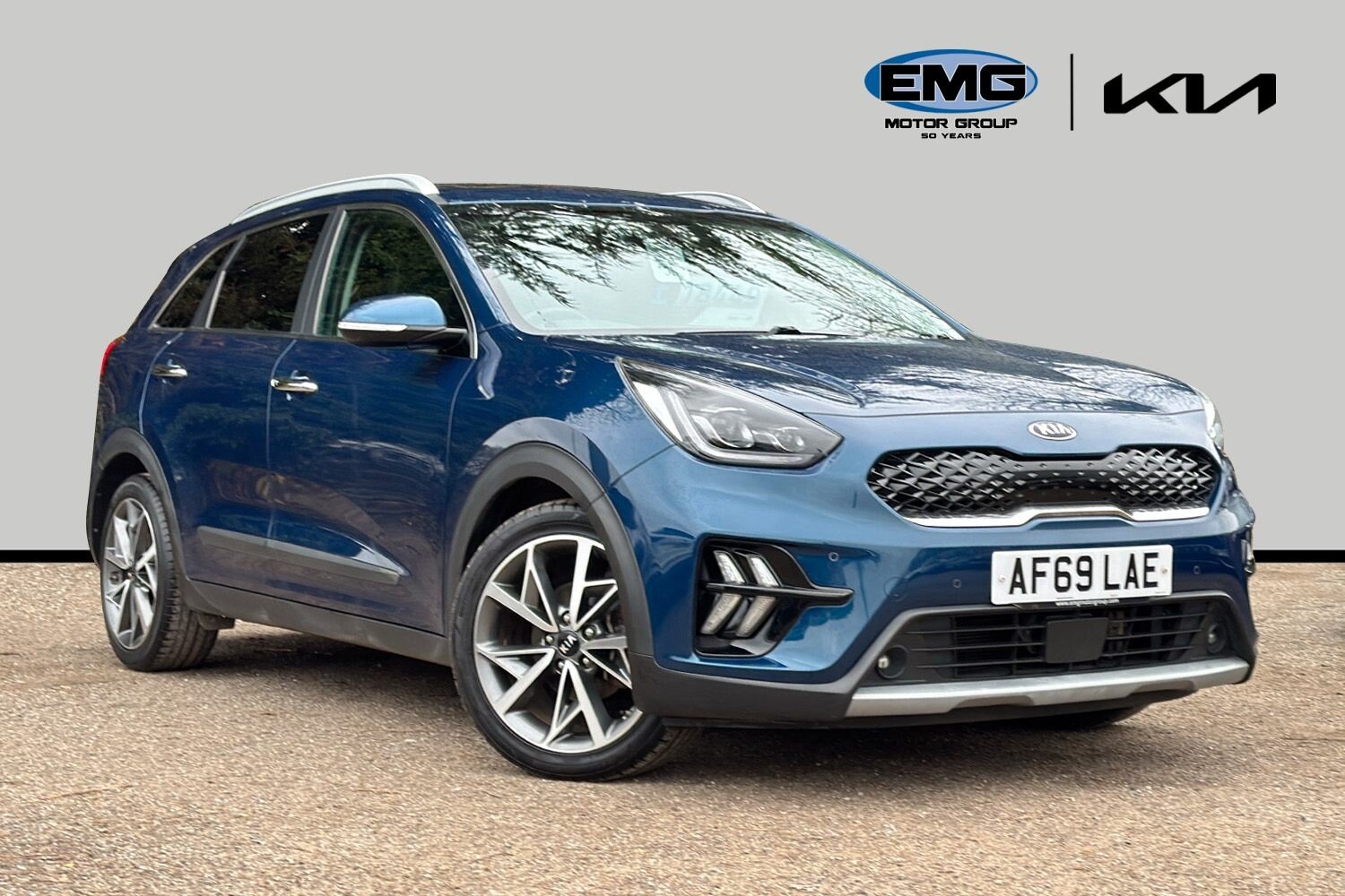 Main listing image - Kia Niro