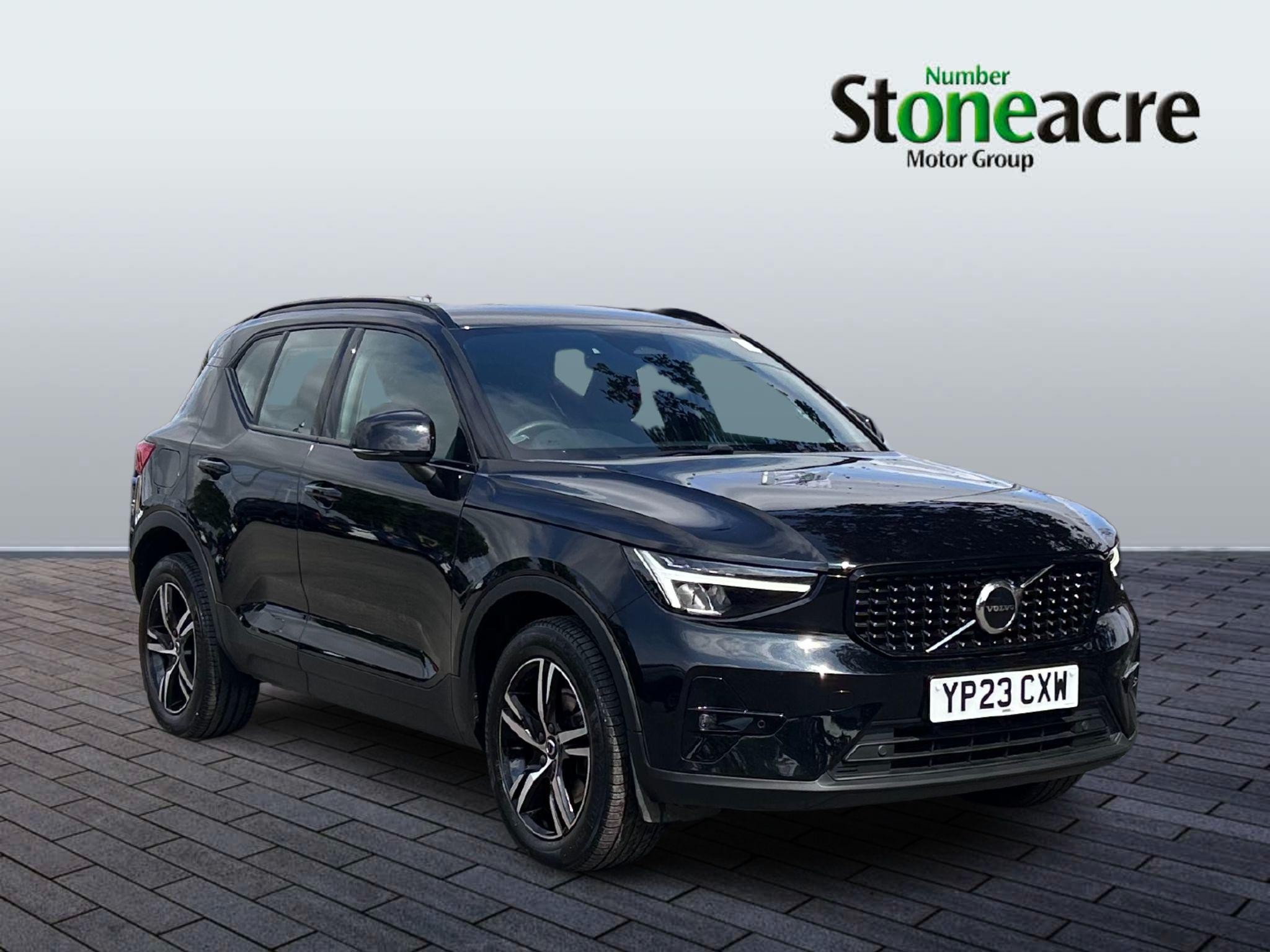 Main listing image - Volvo XC40