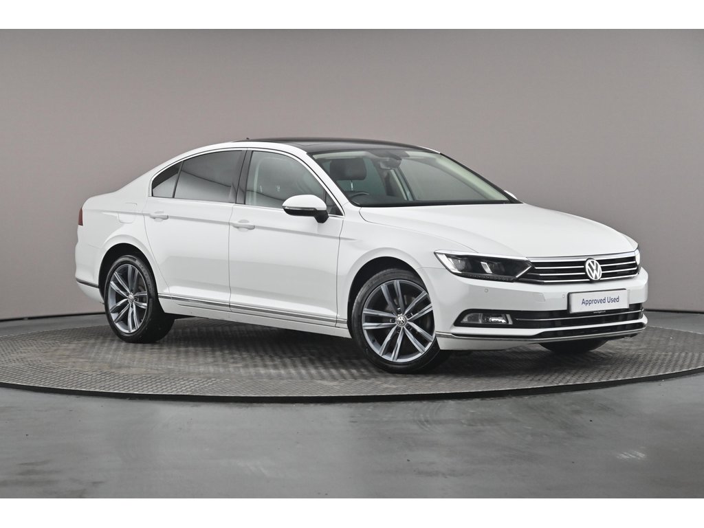 Main listing image - Volkswagen Passat