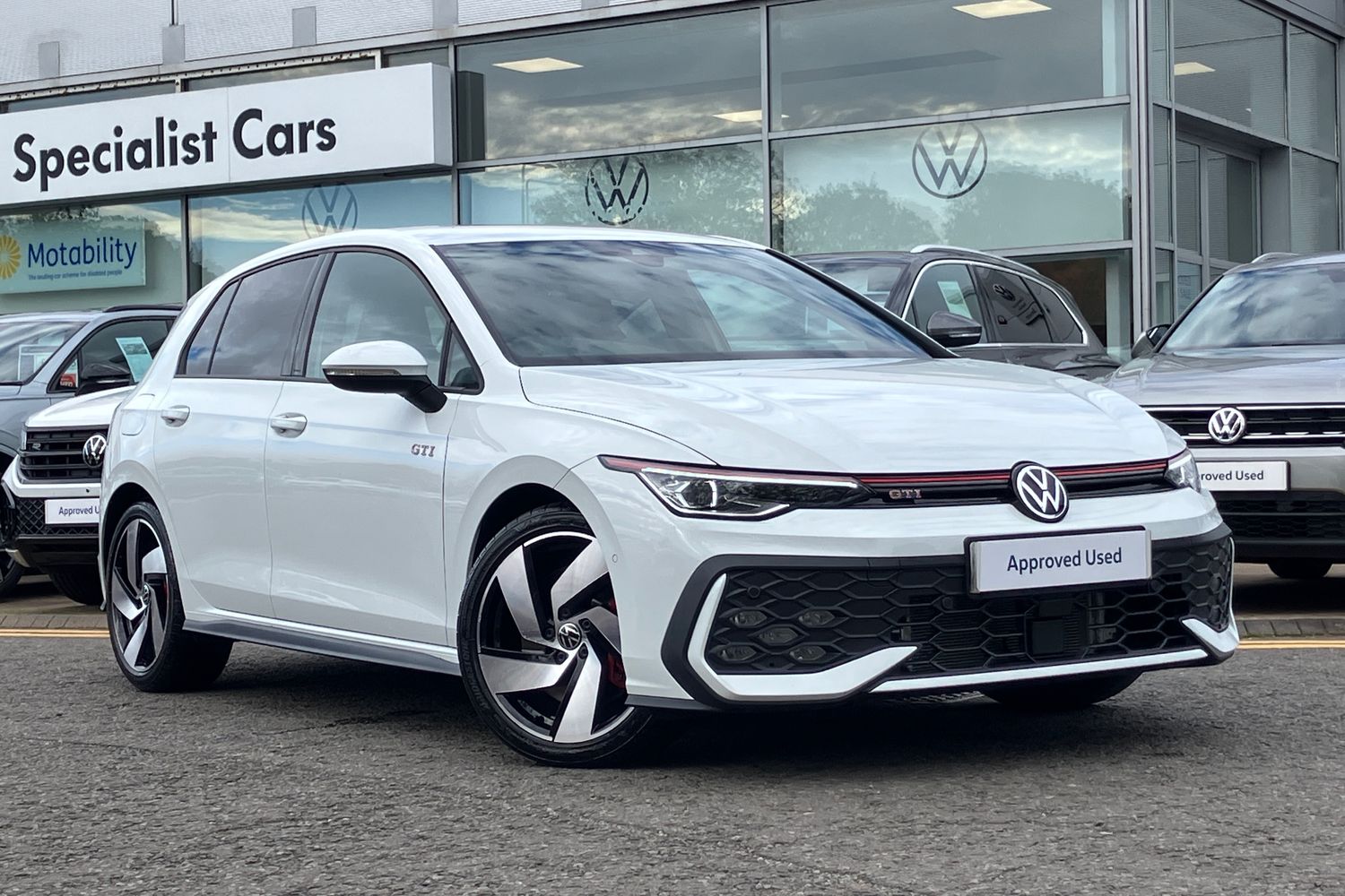 Main listing image - Volkswagen Golf GTI