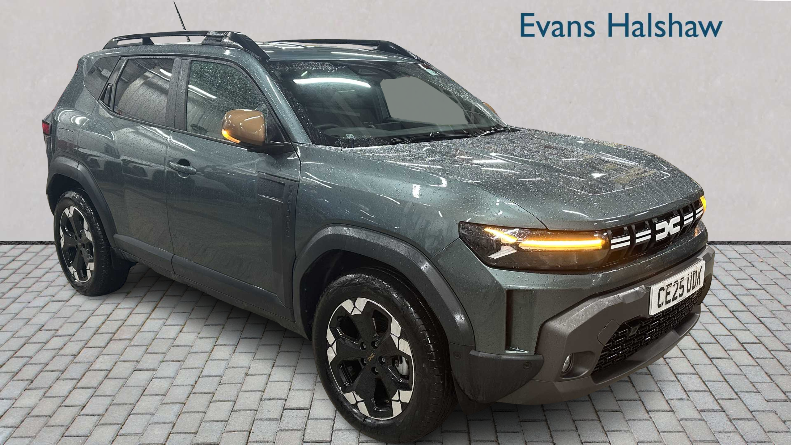 Main listing image - Dacia Duster