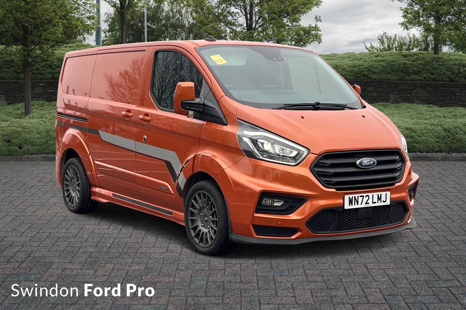 Main listing image - Ford Transit Custom