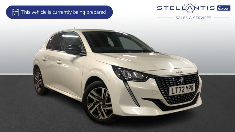 Main listing image - Peugeot 208