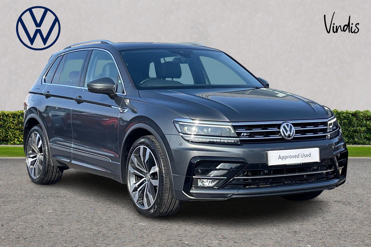 Main listing image - Volkswagen Tiguan