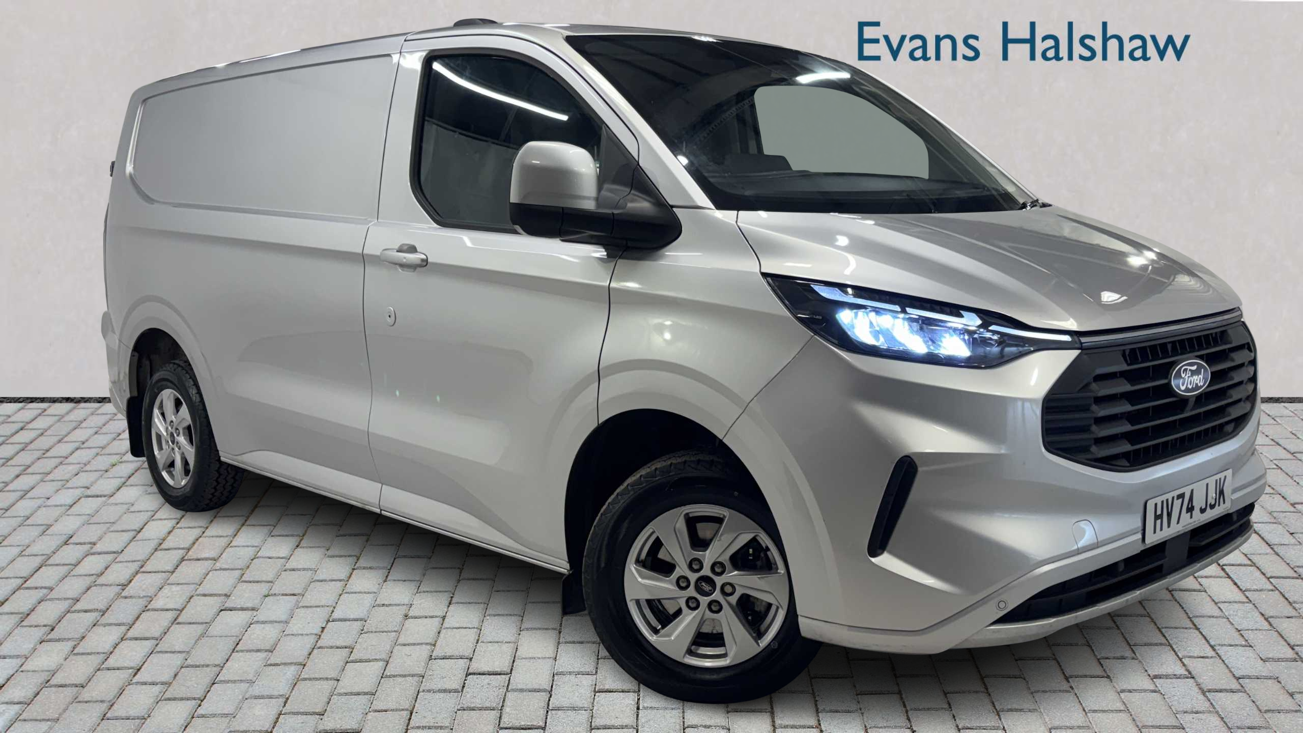 Main listing image - Ford Transit Custom
