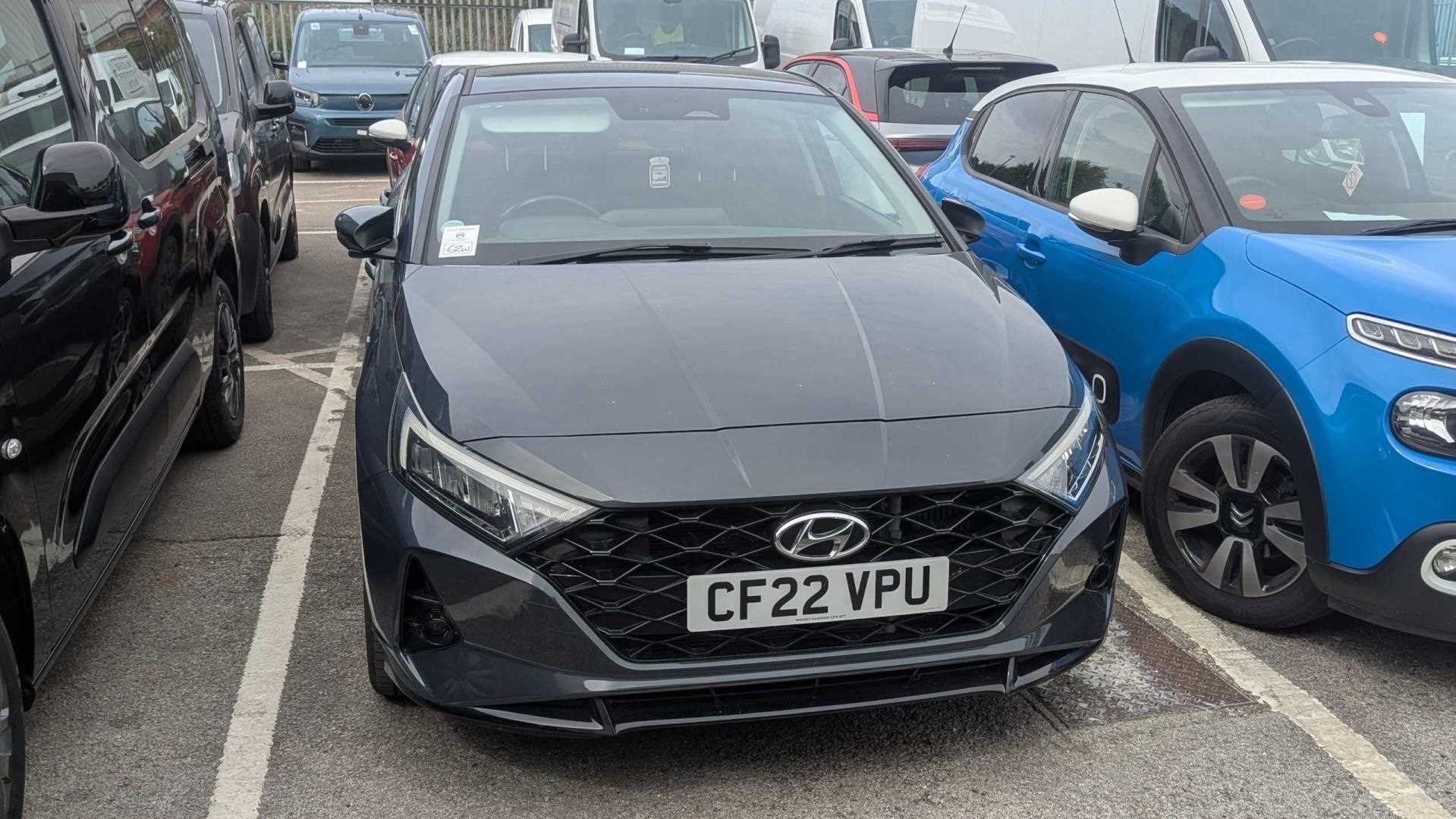 Main listing image - Hyundai i20