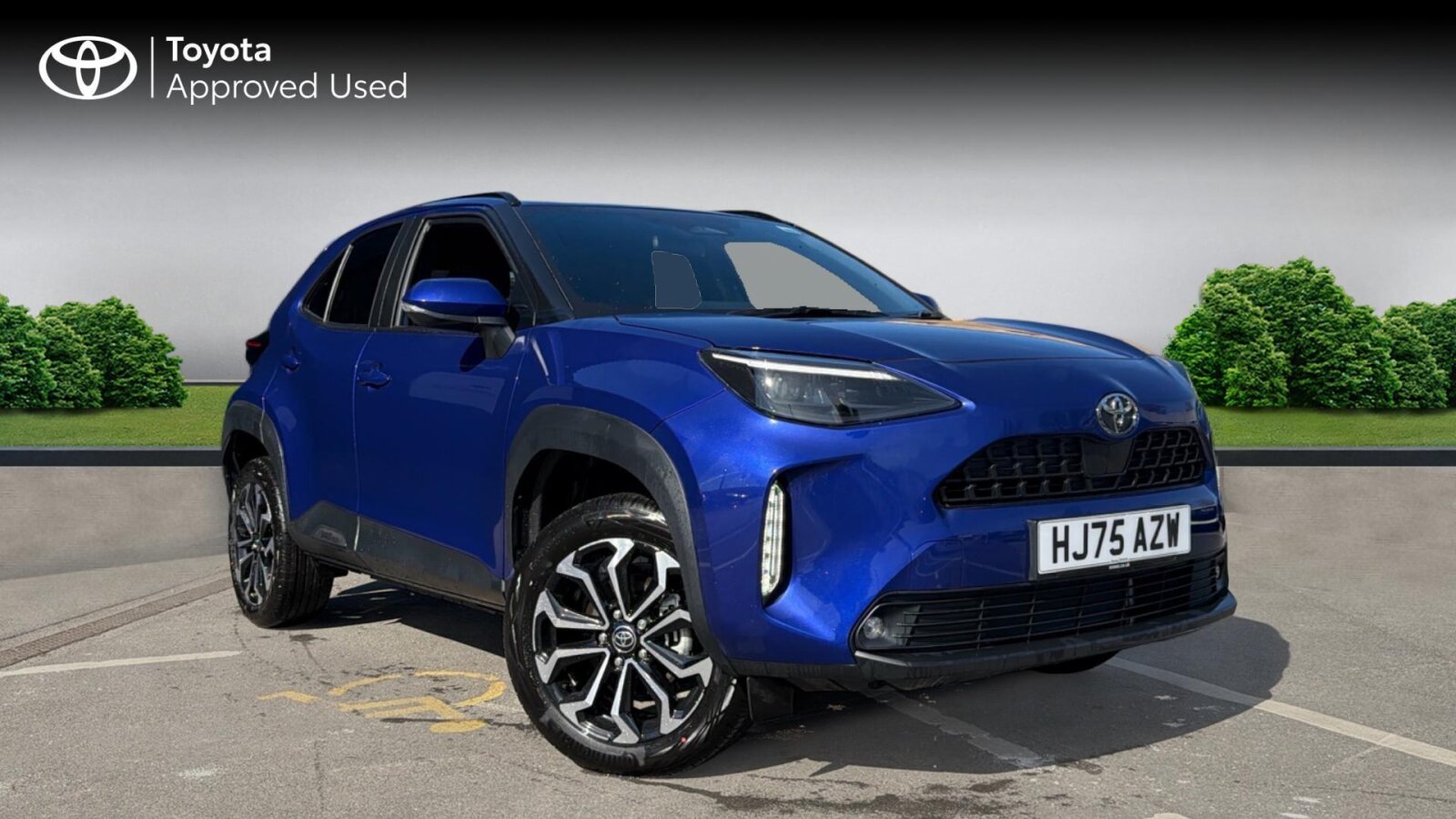 Main listing image - Toyota Yaris Cross