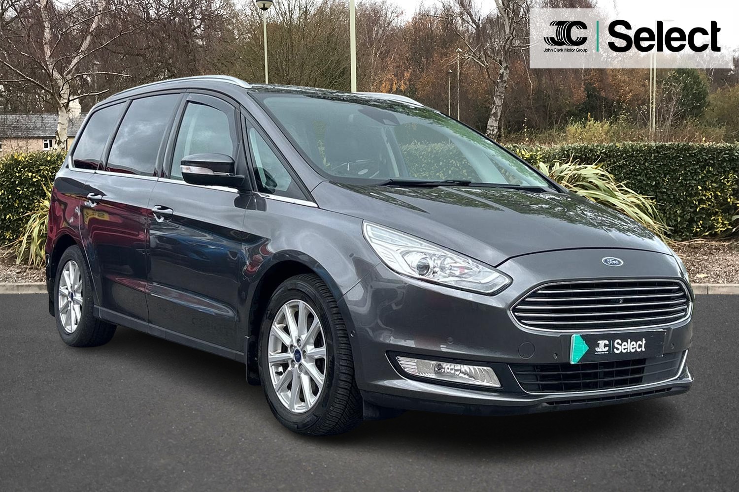 Main listing image - Ford Galaxy