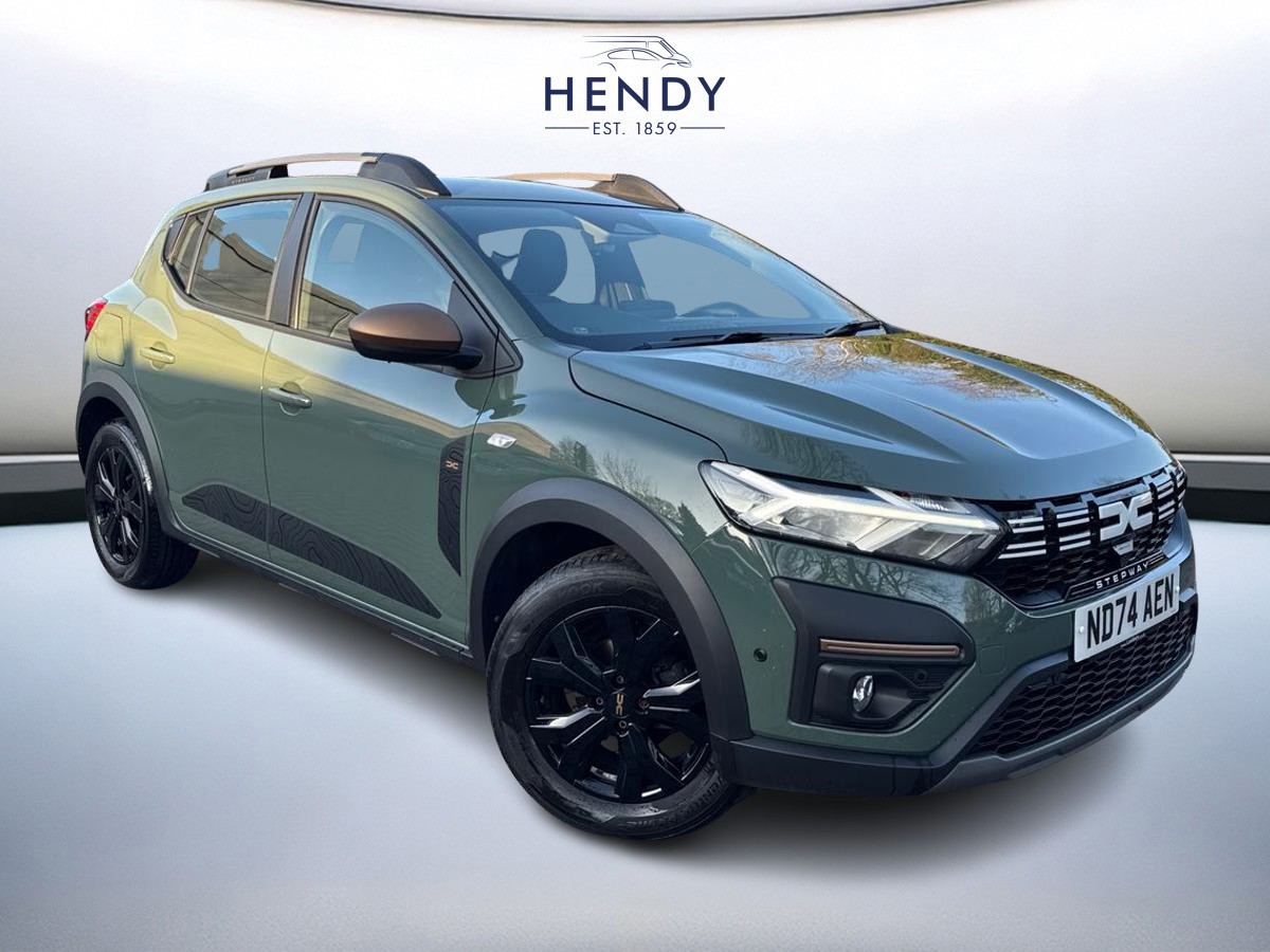 Main listing image - Dacia Sandero Stepway