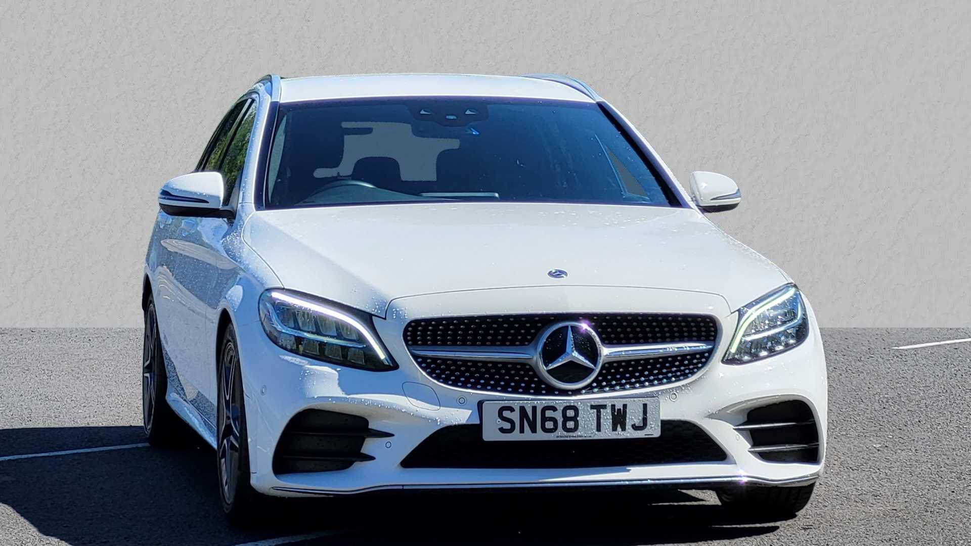 Main listing image - Mercedes-Benz C-Class Estate