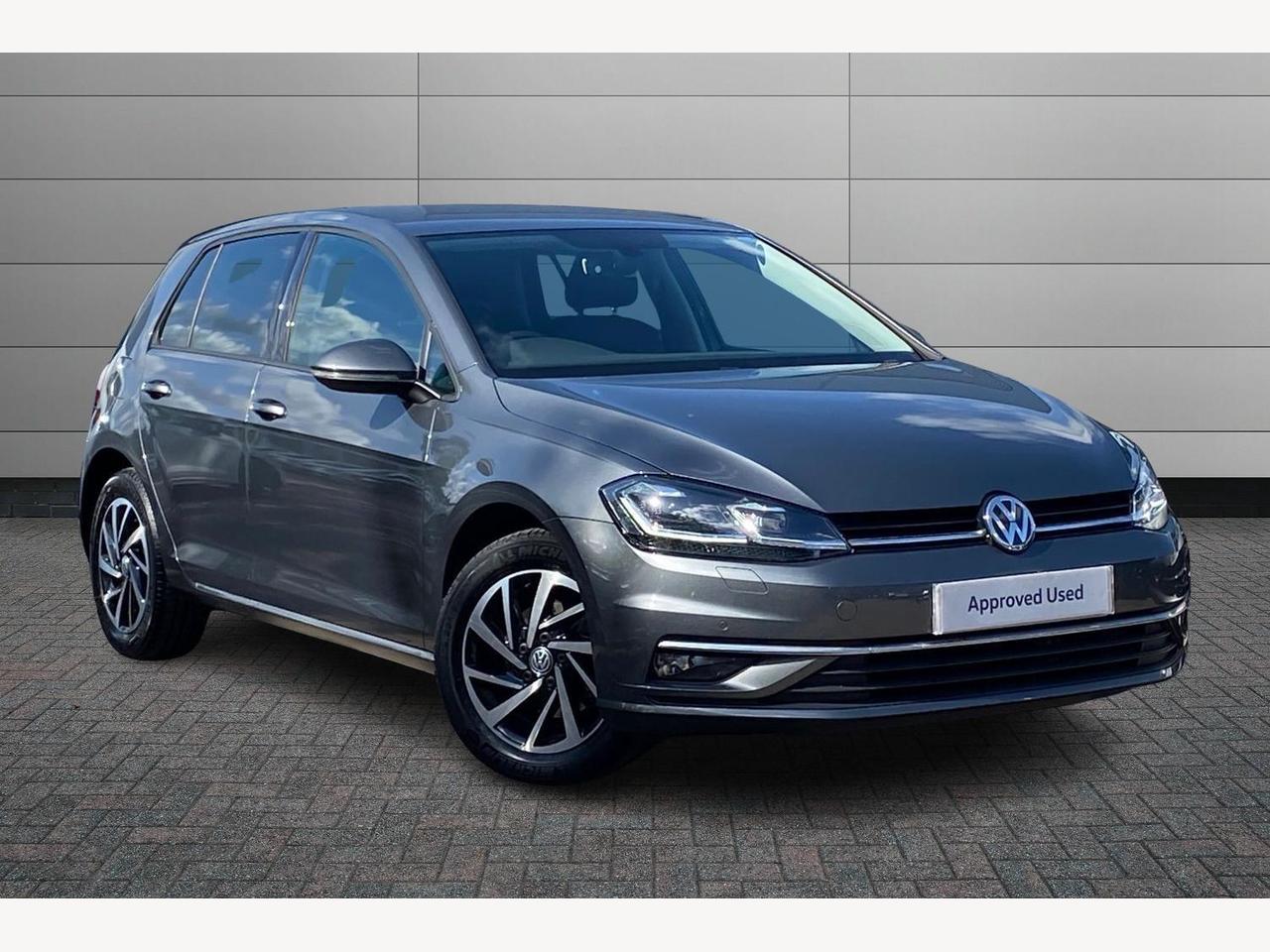 Main listing image - Volkswagen Golf