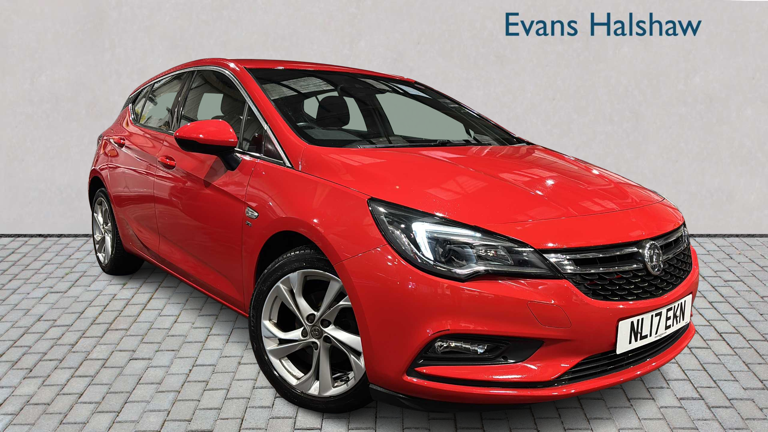 Main listing image - Vauxhall Astra