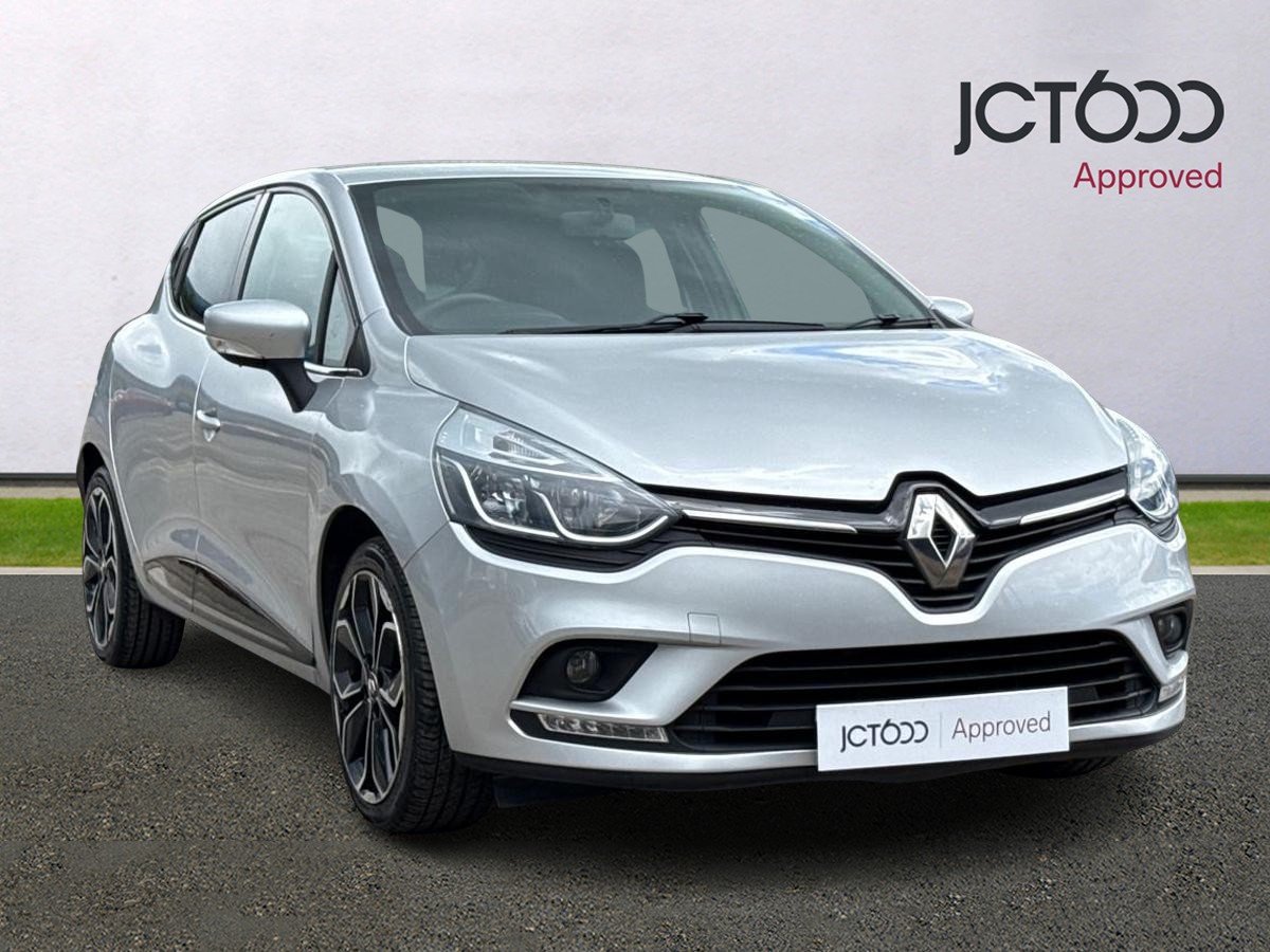 Main listing image - Renault Clio