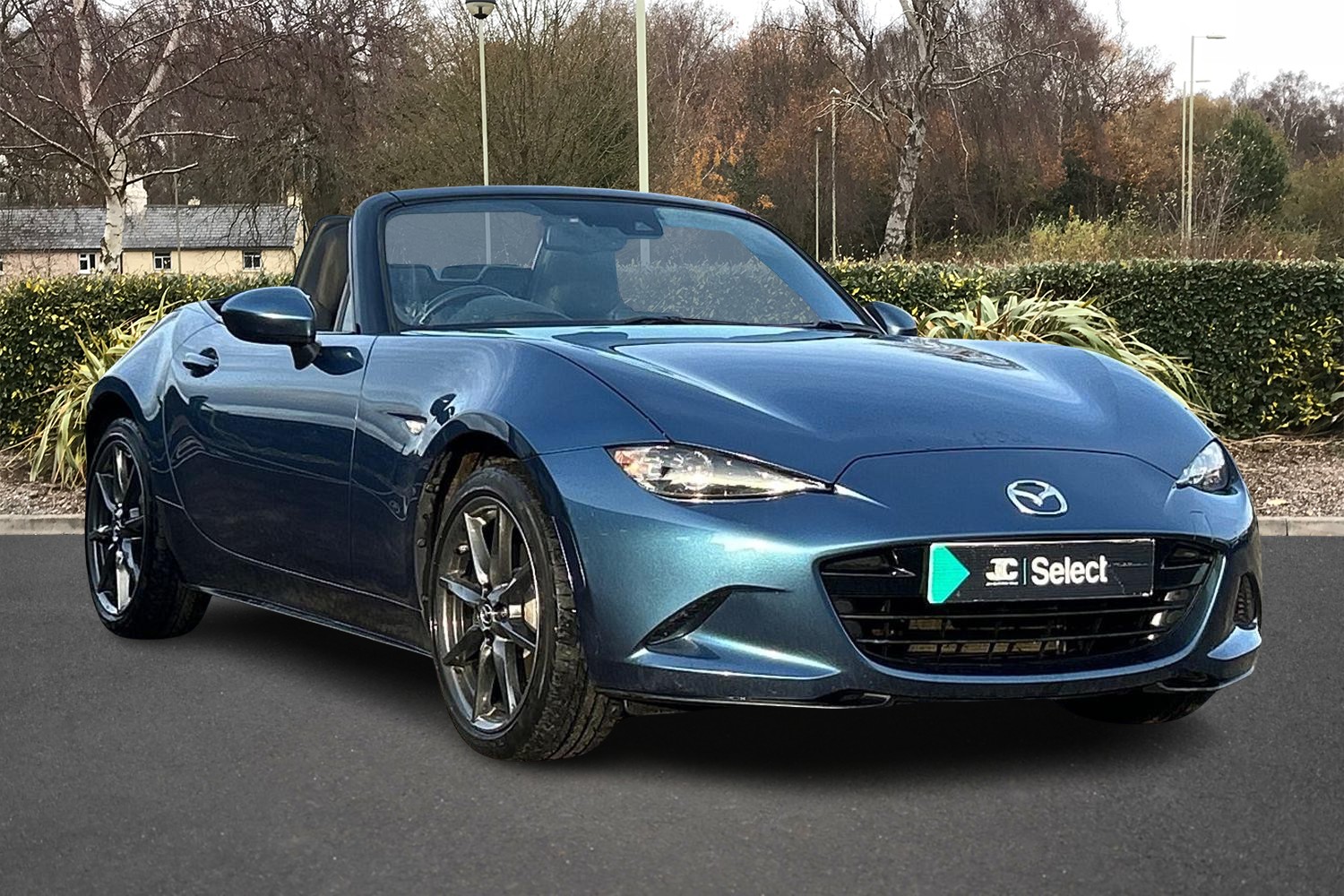 Main listing image - Mazda MX-5