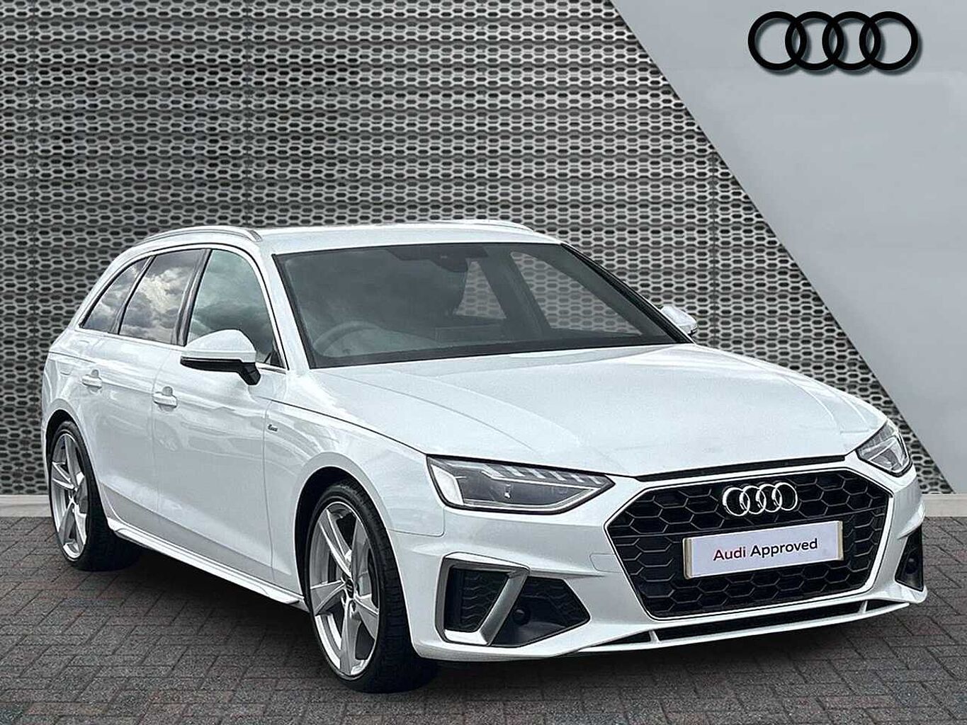 Main listing image - Audi A4 Avant