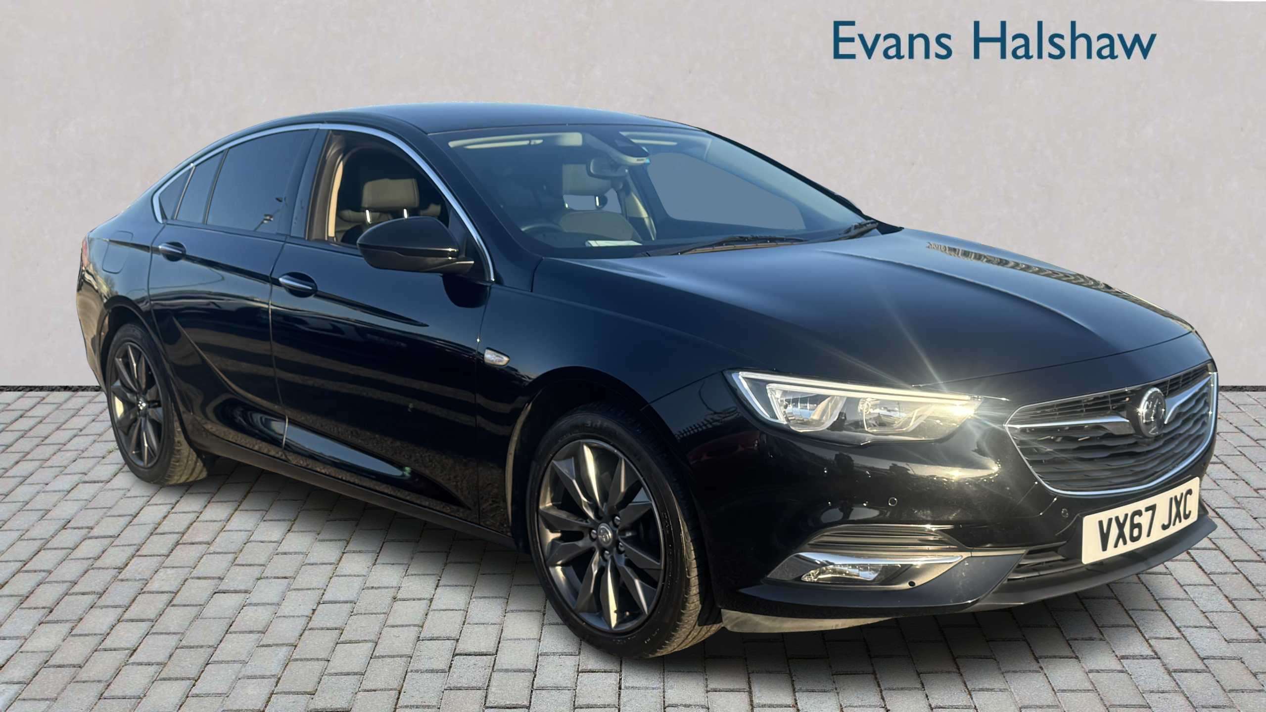 Main listing image - Vauxhall Insignia