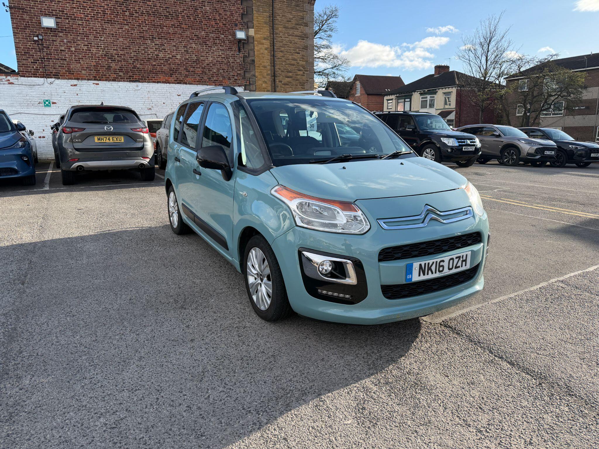 Main listing image - Citroen C3 Picasso