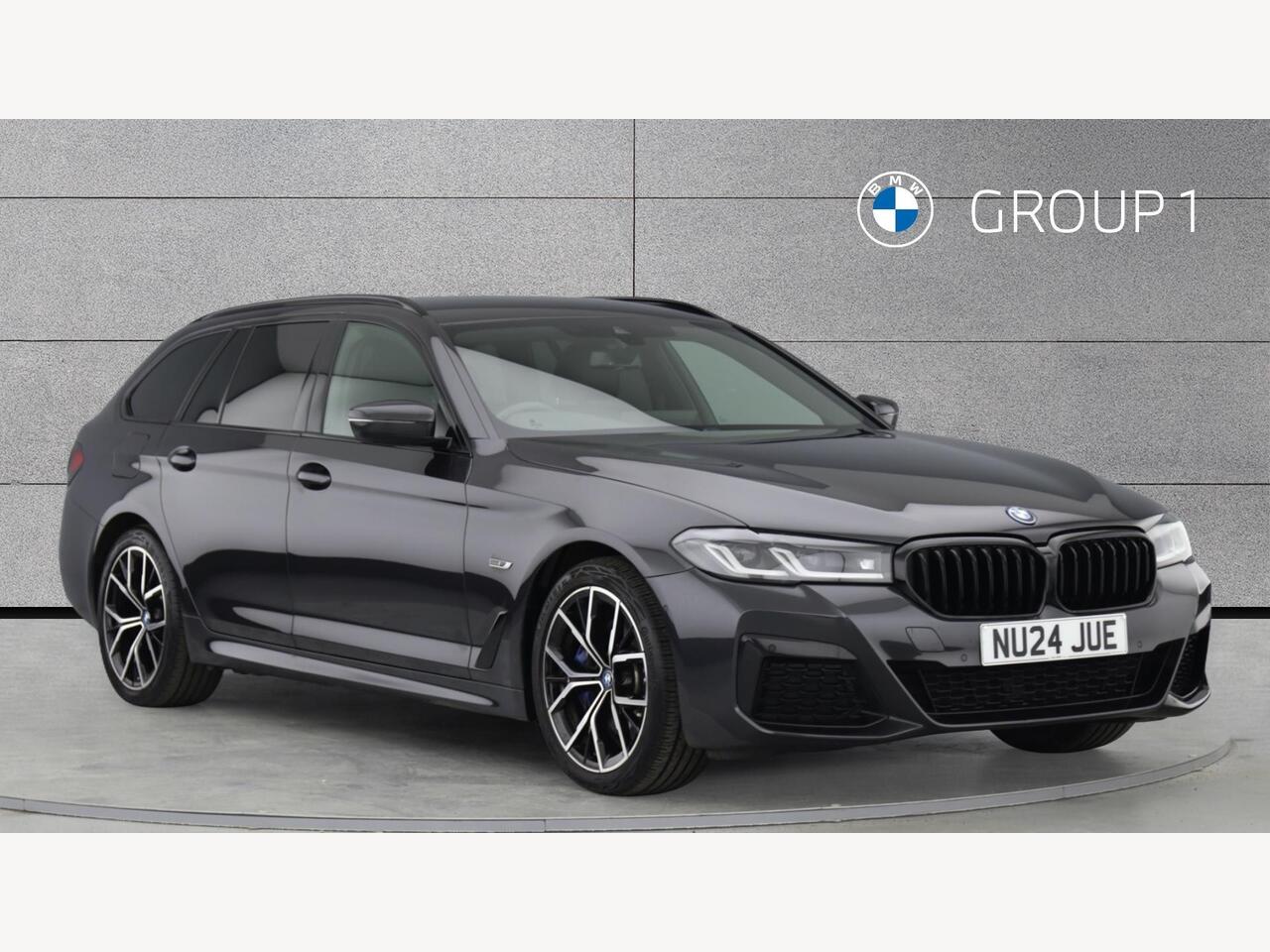 Main listing image - BMW 5 Series Touring