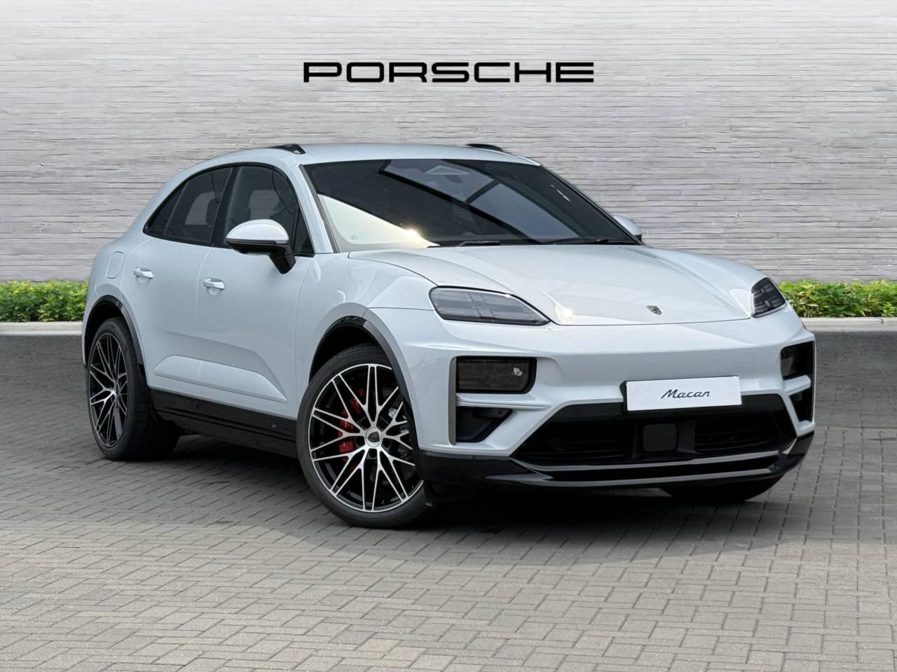 Main listing image - Porsche Macan