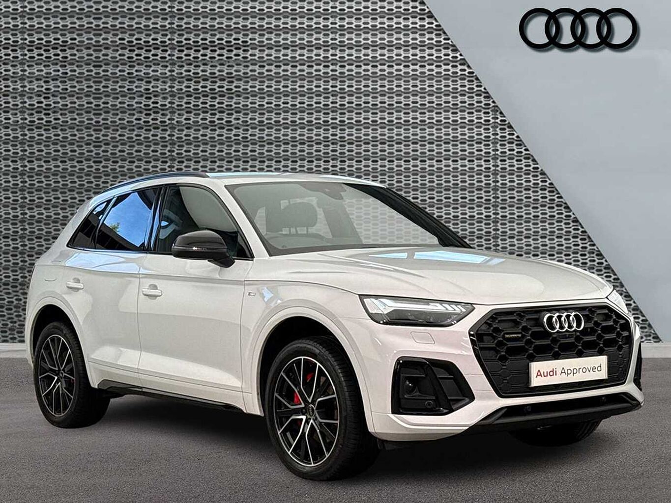 Main listing image - Audi Q5