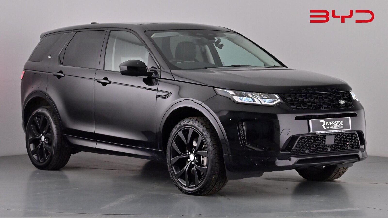 Main listing image - Land Rover Discovery Sport