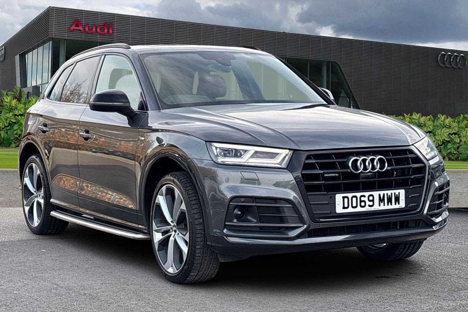 Main listing image - Audi Q5