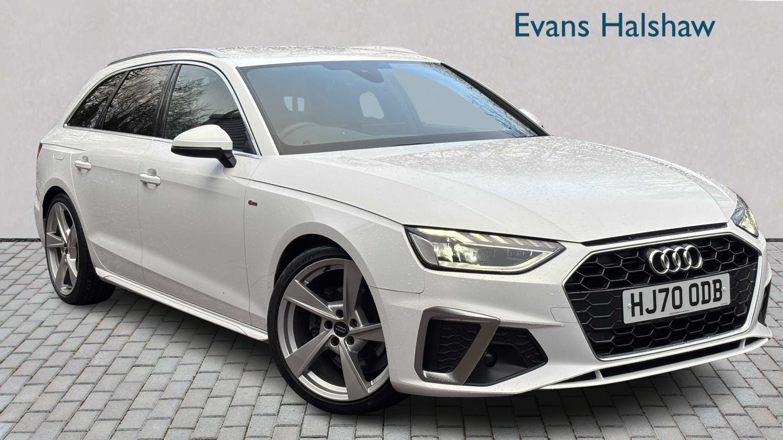 Main listing image - Audi A4 Avant