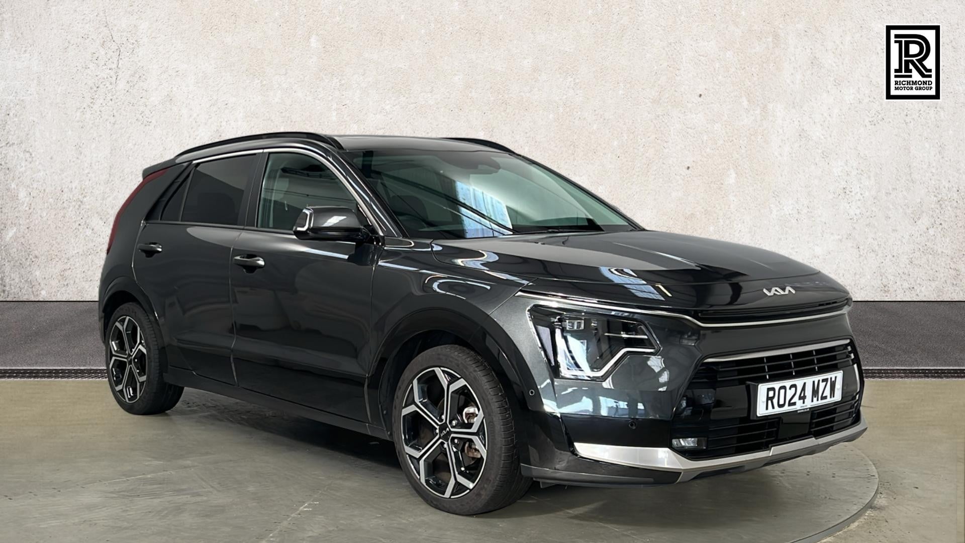 Main listing image - Kia Niro