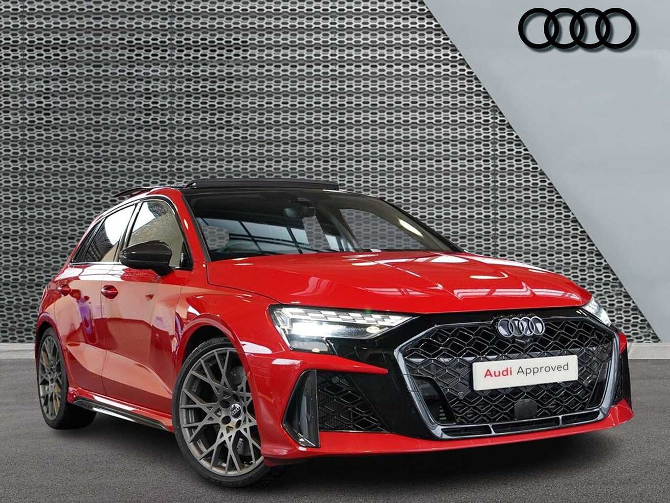Main listing image - Audi RS3